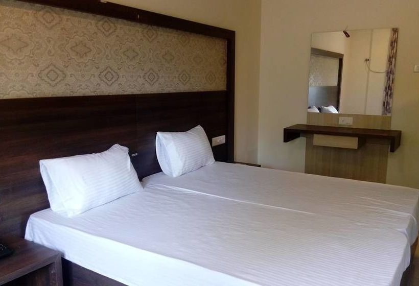 Hotel Veer Residency 3