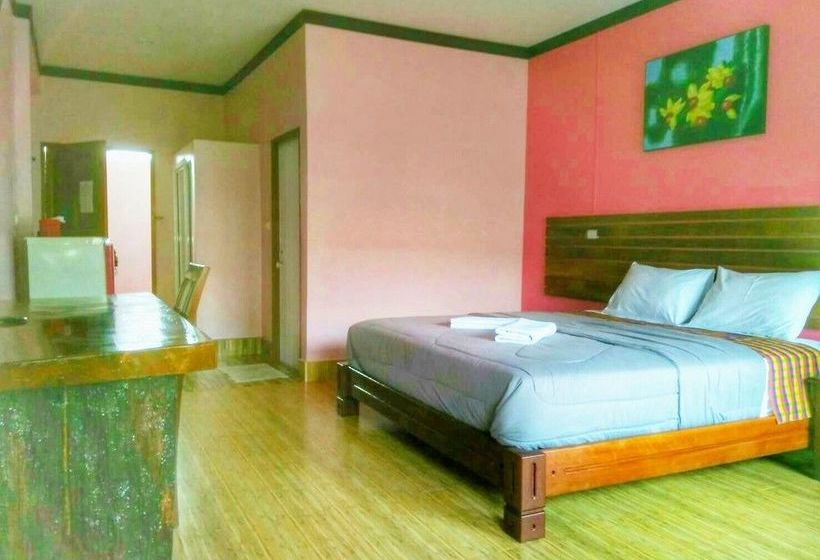 Hotel Benjawan Chalet Resort 5