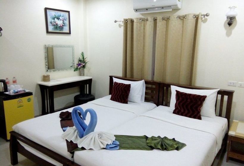 Hotel Naris Phuview Resort 10