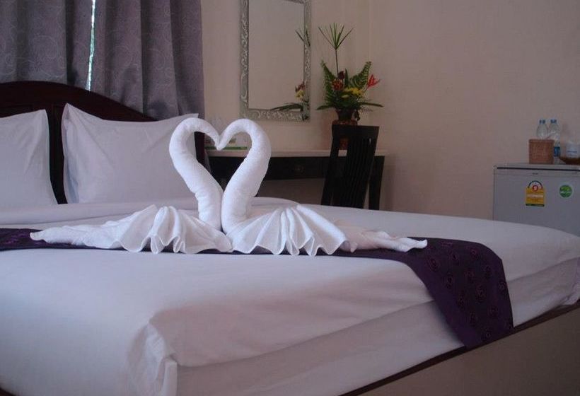 Hotel Naris Phuview Resort 12