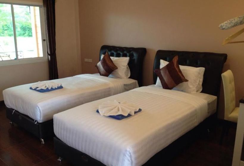 Hotel Naris Phuview Resort 14