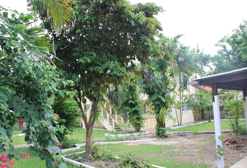 Hotel Mali Garden Resort 10