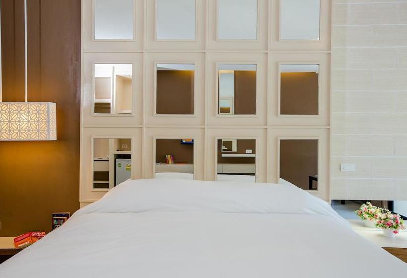 Hotel Naka Residence 8