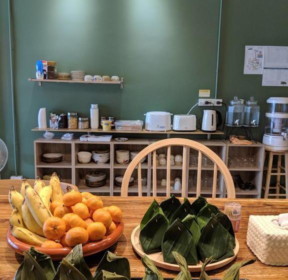 Hotel Baan Baan Hostel 3