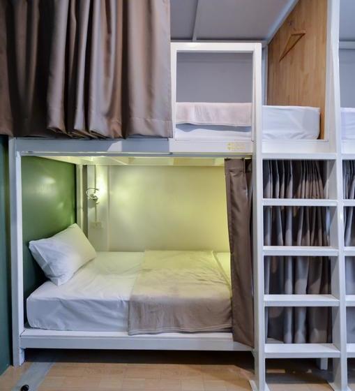 Hotel Baan Baan Hostel 5