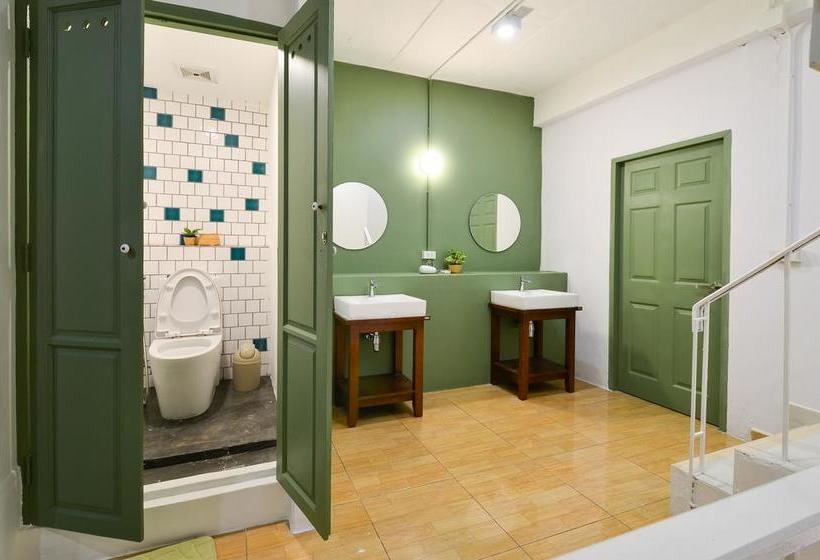 Hotel Baan Baan Hostel 7