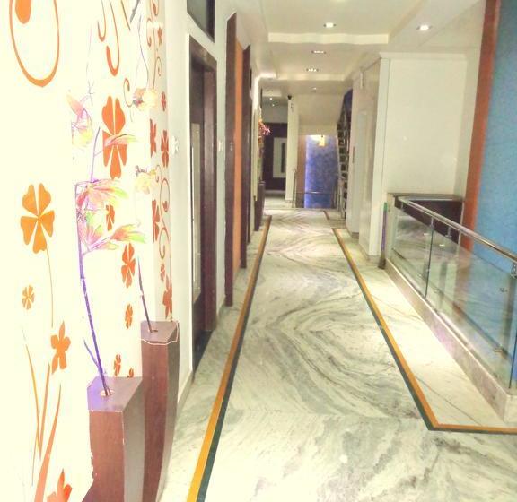 Hotel Gaurav Palace 1