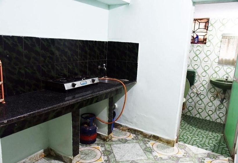 Hotel Maanvi Holiday Home 10