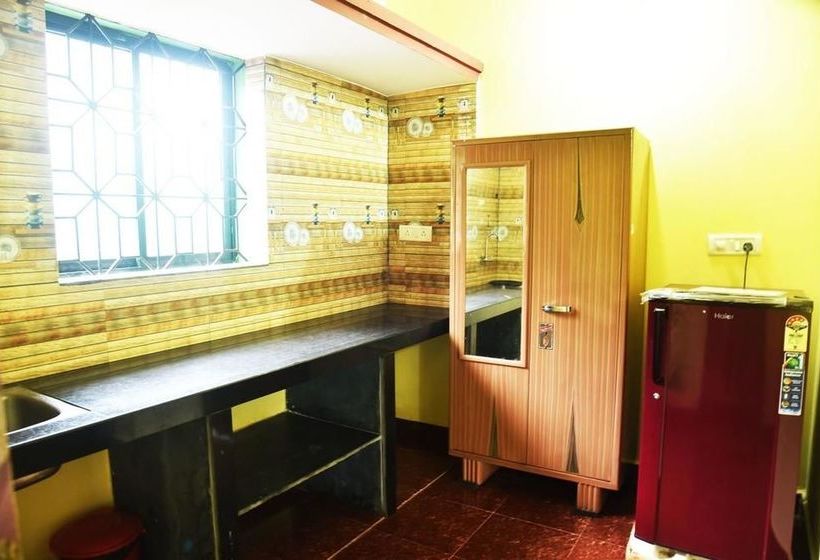 Hotel Maanvi Holiday Home 11