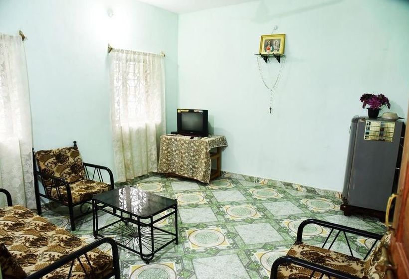 Hotel Maanvi Holiday Home 5