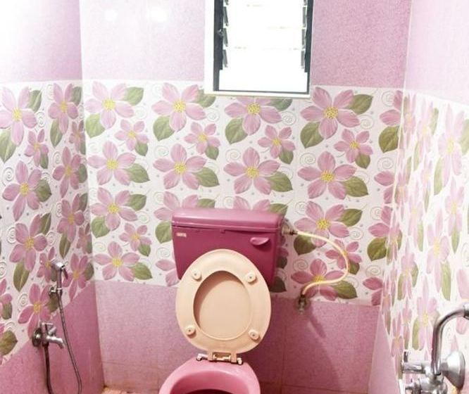 Hotel Maanvi Holiday Home 9