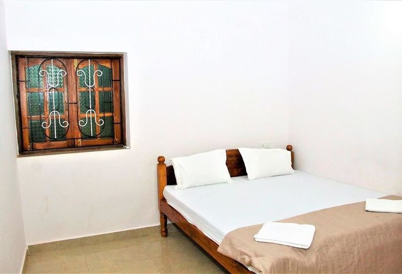 Hotel Fig Fin Beach Resort 9