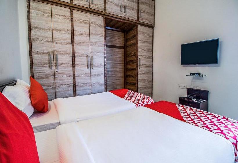 Fabhotel Hallmark Inn Kukatpally 1