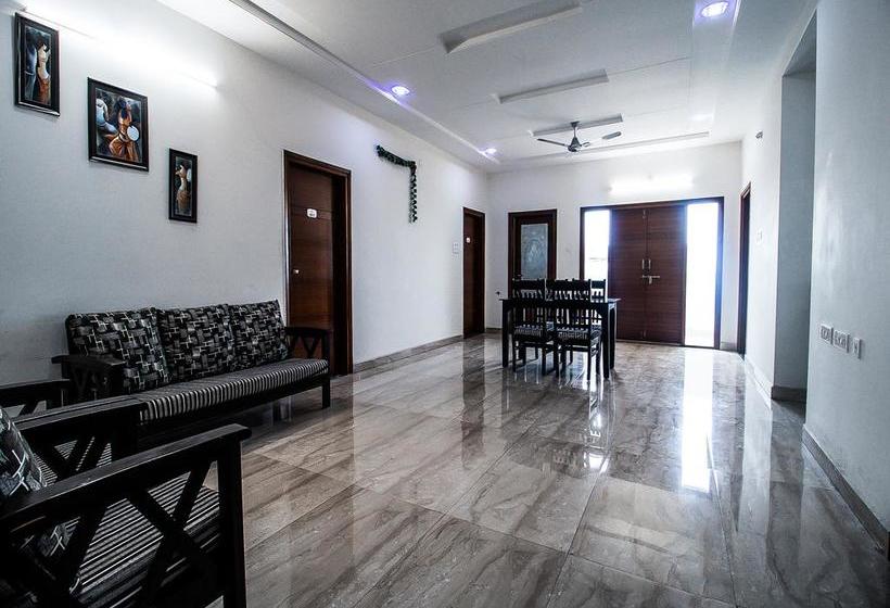 Fabhotel Hallmark Inn Kukatpally 8