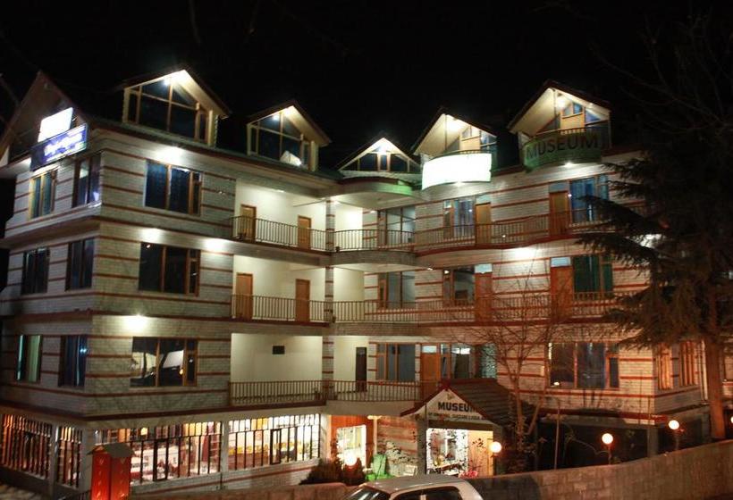 Hotel Utopia Resorts 7