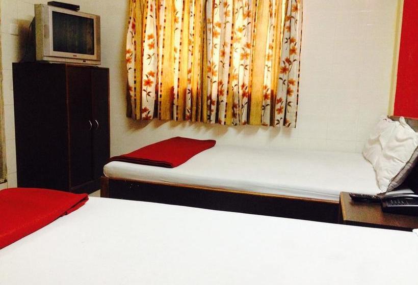 Hotel Metro Plaza 14