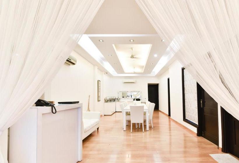 Hotel Treebo The G8 10