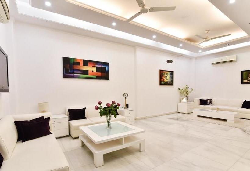 Hotel Treebo The G8 11