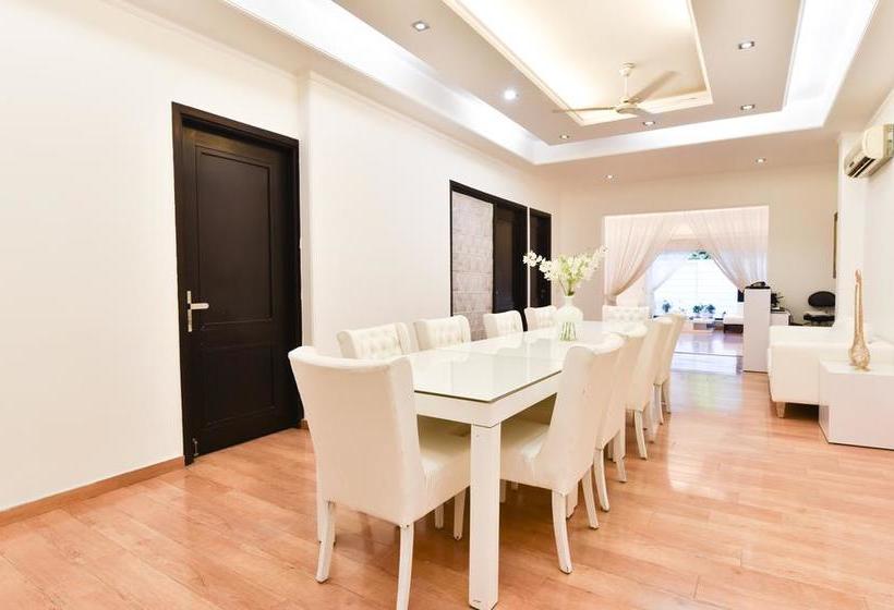 Hotel Treebo The G8 12