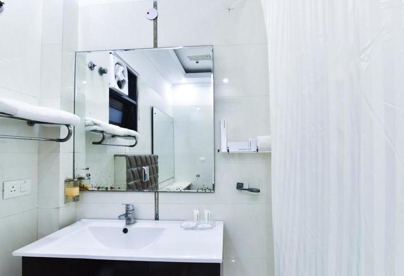 Hotel Treebo The G8 7