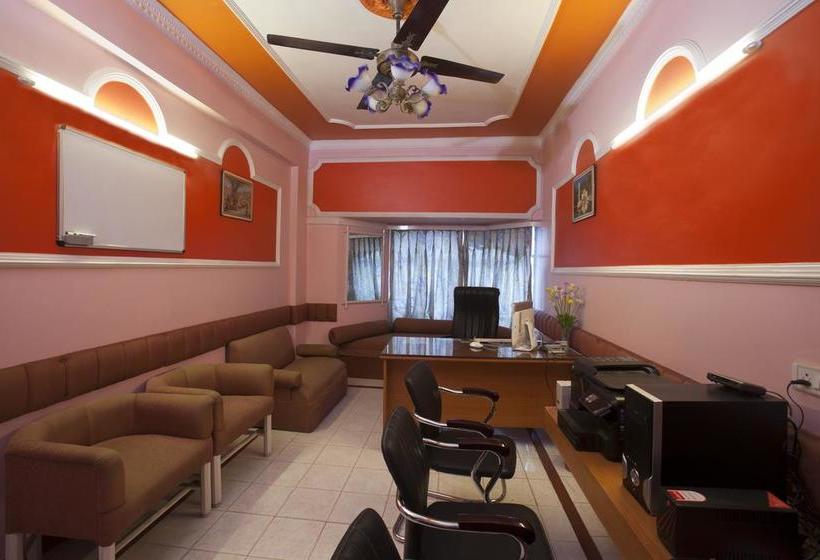 Hotel Samrat International 3