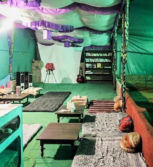 Hotel Backpacker Panda Chand Palace 2