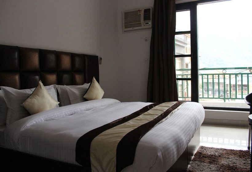 Rishikesh Inn By One Hotels 10