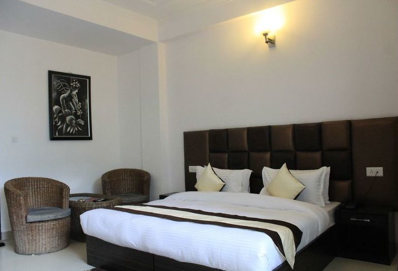 Rishikesh Inn By One Hotels 5