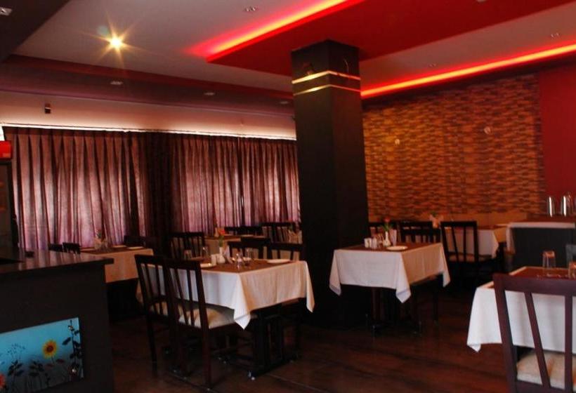 Hotel Sevoke Valley Residency 6