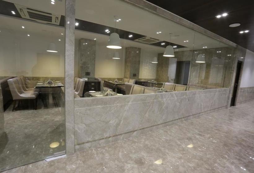 Hotel Varju Villa 13