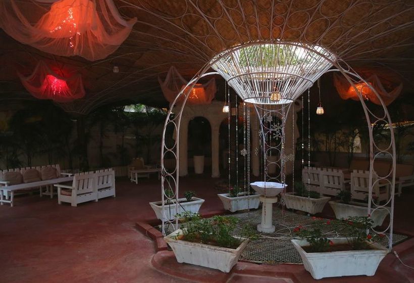 Hotel Shantie Shakthi 16