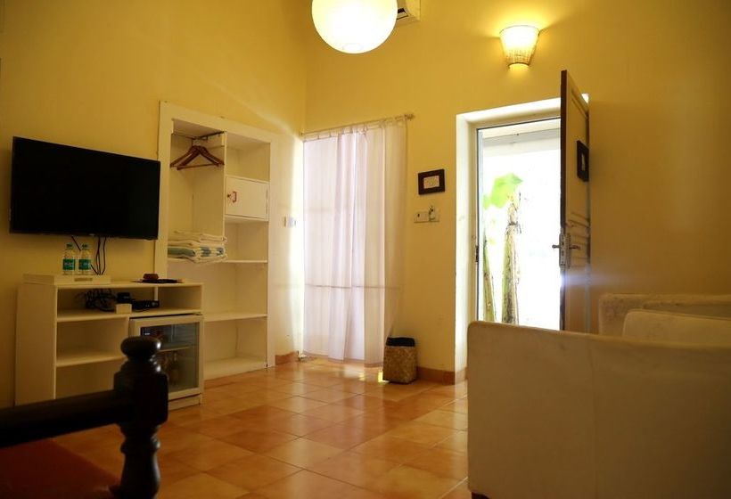 Hotel Shantie Shakthi 8