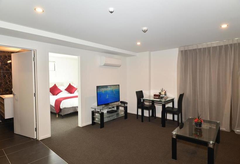 The 103 Prince Of Bealey Motel 19