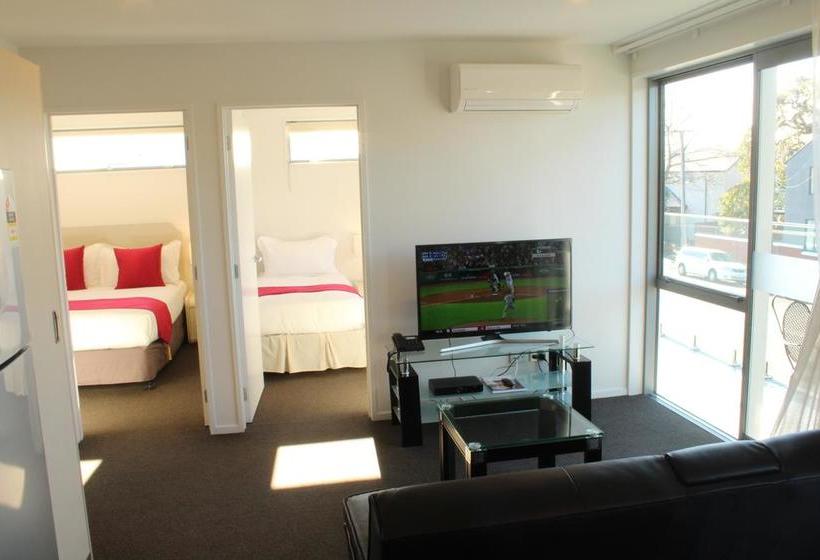 The 103 Prince Of Bealey Motel 2