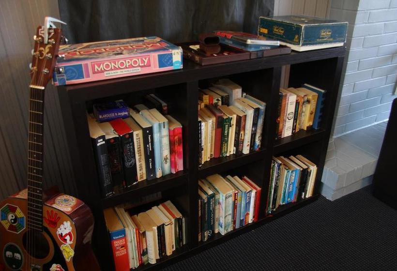 Hotel The Flaming Kiwi Backpacker 1