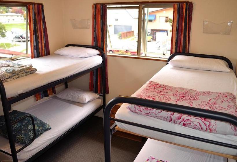 Hotel The Flaming Kiwi Backpacker 10