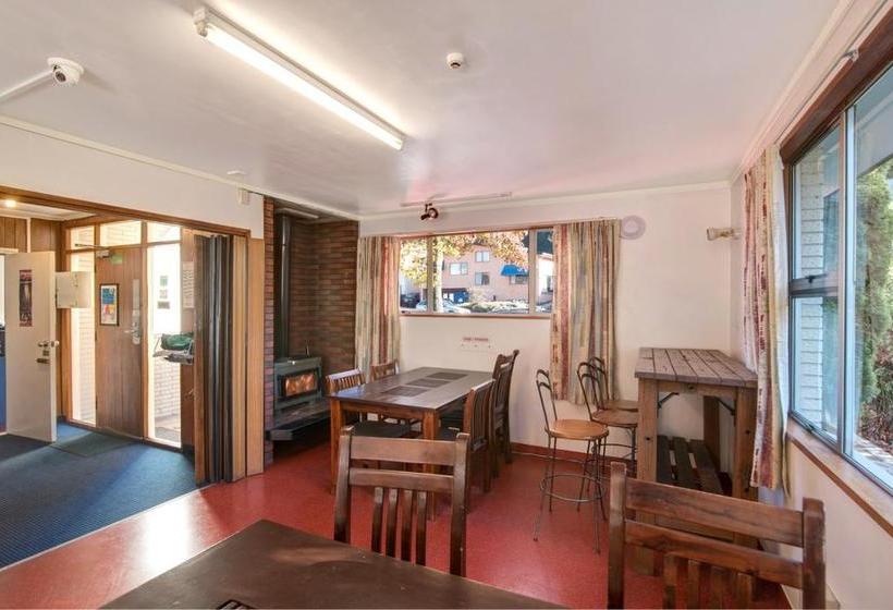 Hotel The Flaming Kiwi Backpacker 4