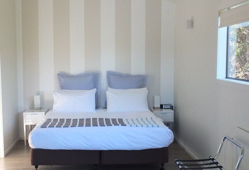 Hotel Le Chalet Waiheke Apartments 3