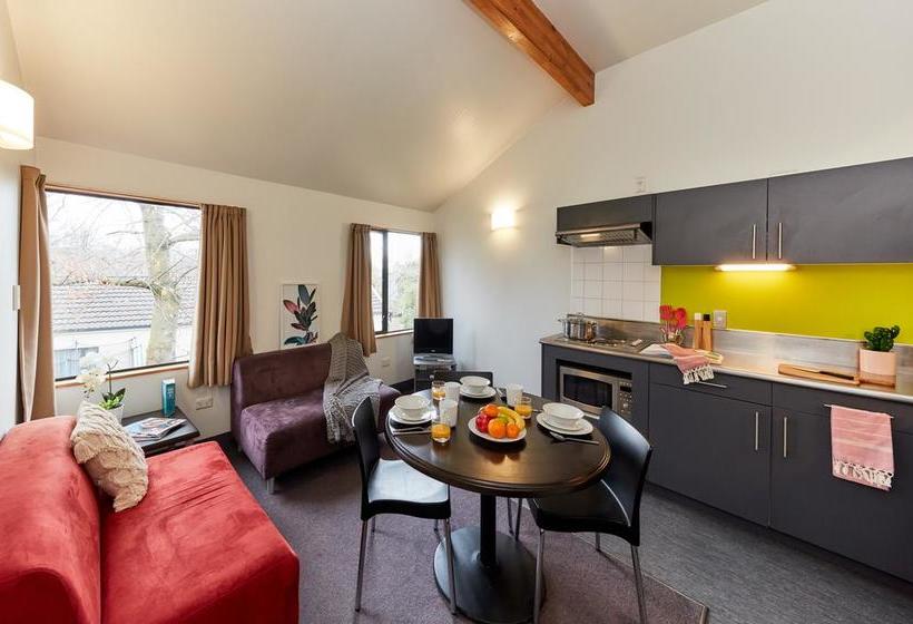 Hotel Christchurch Campus Summer Stays - Uca 1