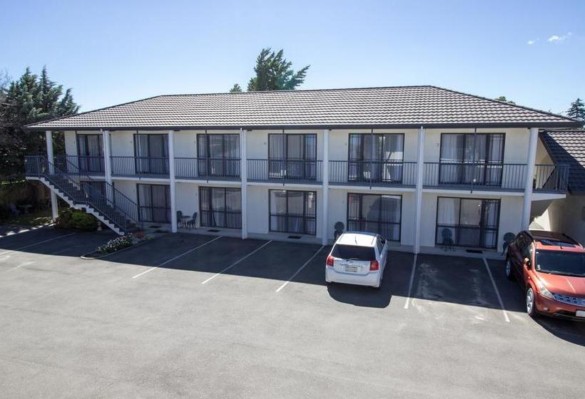 Hotel Phoenix Motor Inn 1