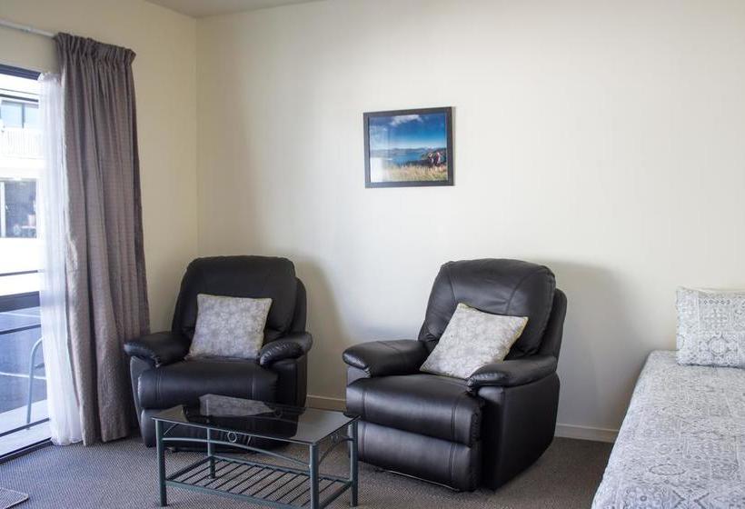 Hotel Phoenix Motor Inn 19