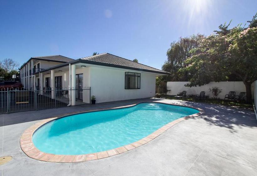 Hotel Phoenix Motor Inn 7