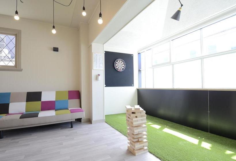 Hotel Bridge Backpackers 11