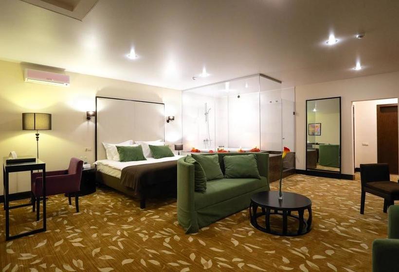 Garden Hotel And Spa