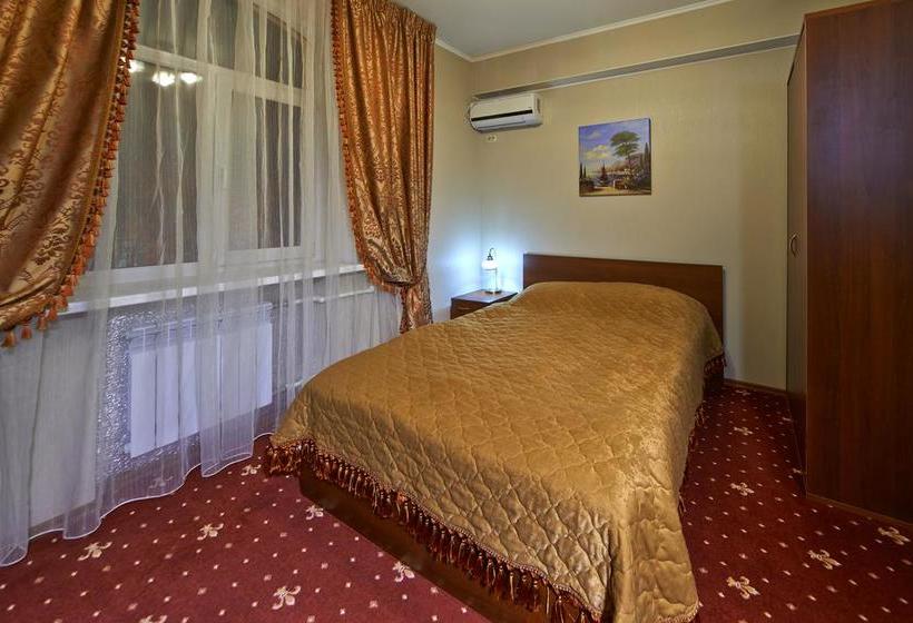 Hotel Tsentralnaya Briansk