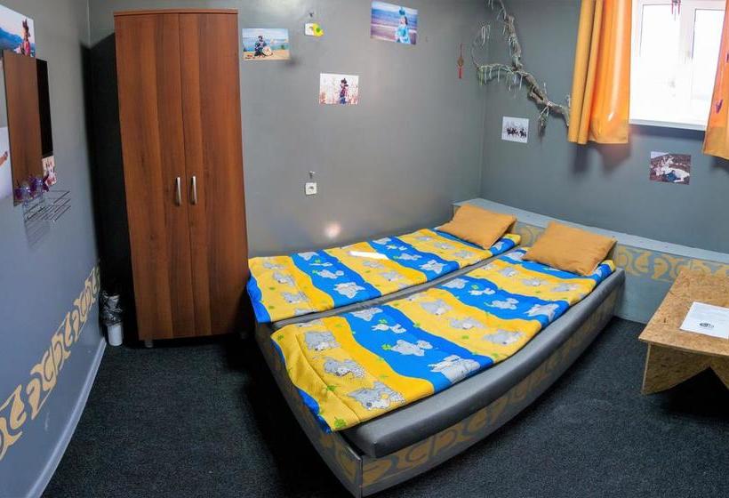 Hotel Reshetnikov Hostel 19