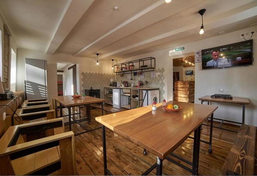 Hotel Yagoda Hostel 18