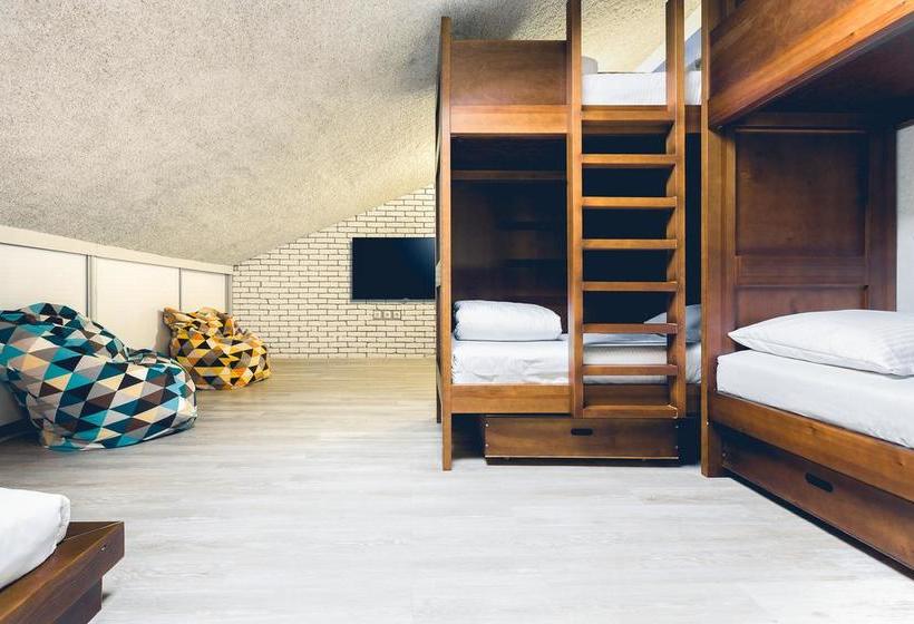 Hotel Sweet Home Hostel 10