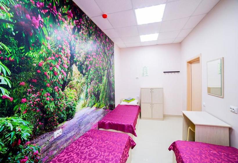 Hotel Hostel 1001 Nights On Karima 15