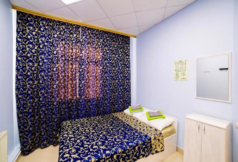 Hotel Hostel 1001 Nights On Karima 16